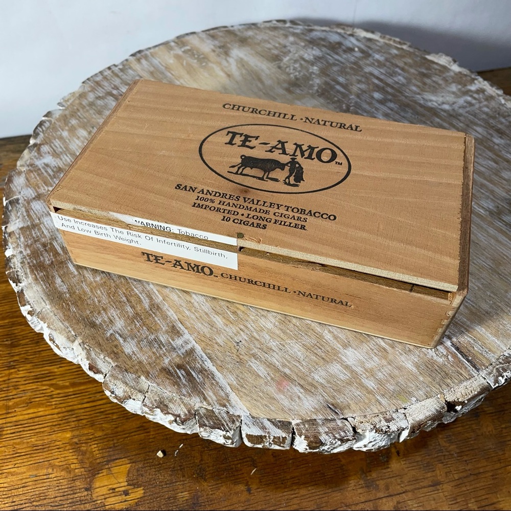 Teamo vintage wood cigar box small